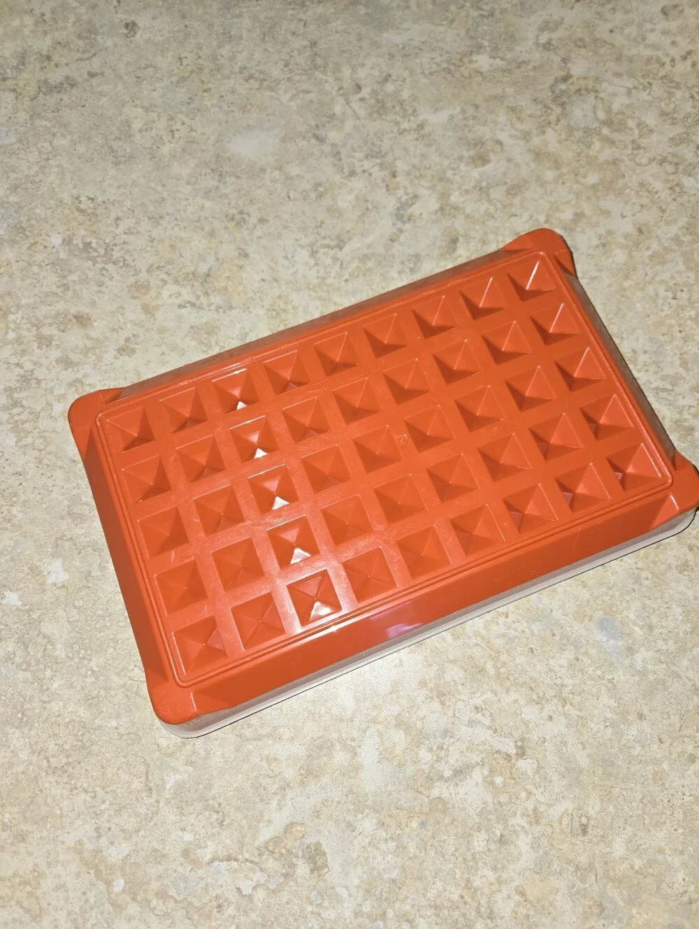 Tupperware vintage container